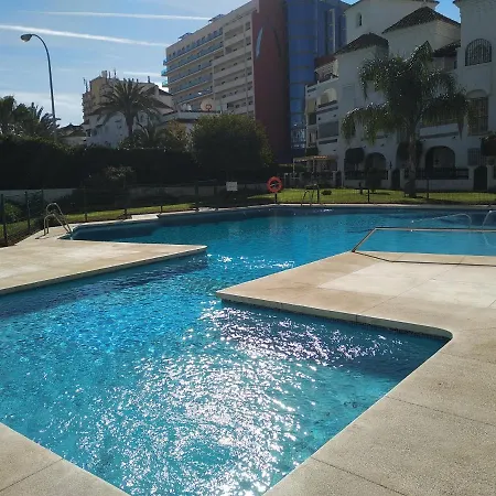 Apartamento Con Piscina Y Terraza Junto A La Playa Apartment Benalmadena