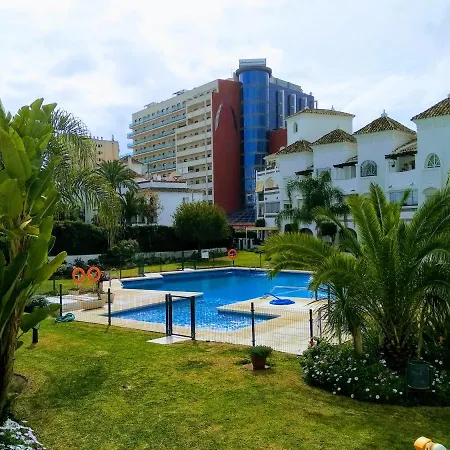Apartment Apartamento Con Piscina Y Terraza Junto A La Playa Benalmadena