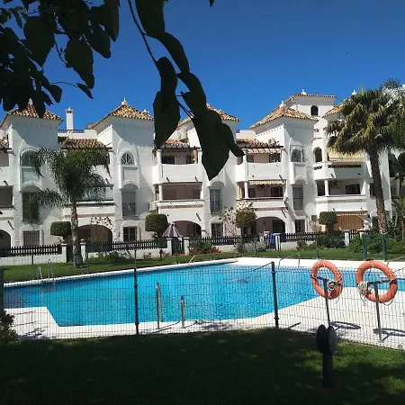 Apartment Apartamento Con Piscina Y Terraza Junto A La Playa Benalmadena