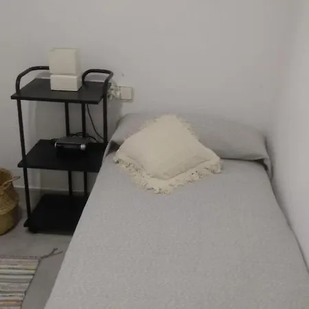Apartamento Con Piscina Y Terraza Junto A La Playa