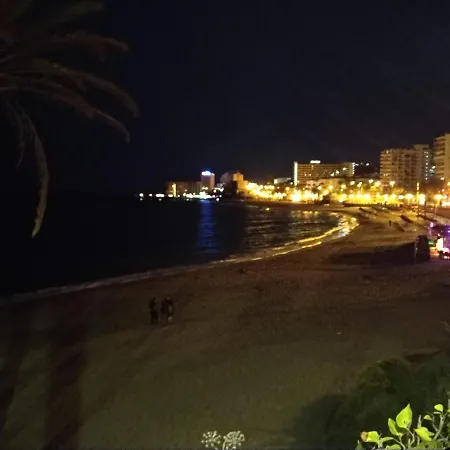 Apartamento Con Piscina Y Terraza Junto A La Playa